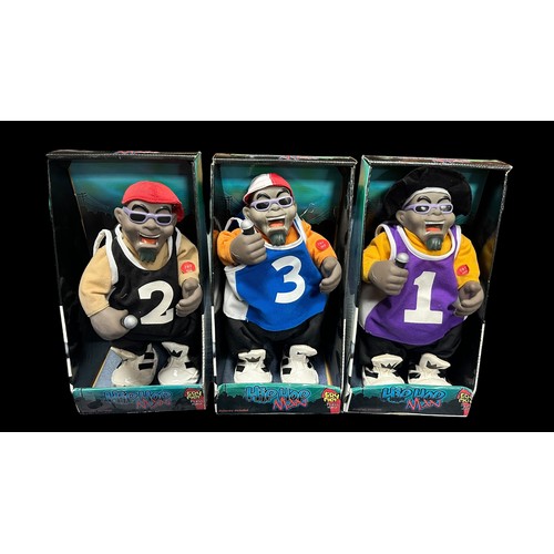 456 - Hip Hop Man trio of battery-operated dance H14