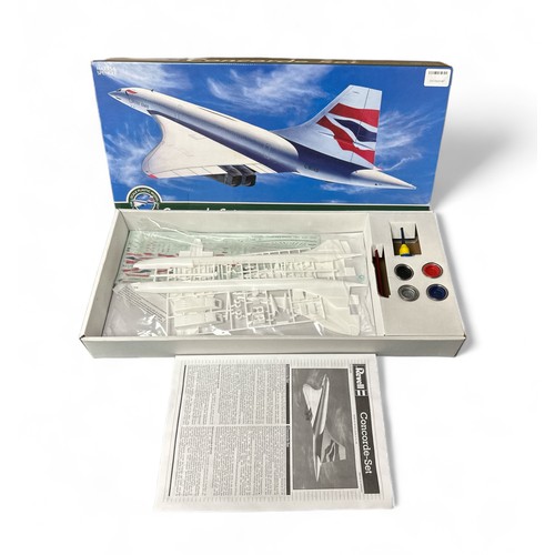 680 - M&S (Revell) 1/144th scale Concorde unmade plastic kit, contents sealed in bag, unused decal sheet, ... 