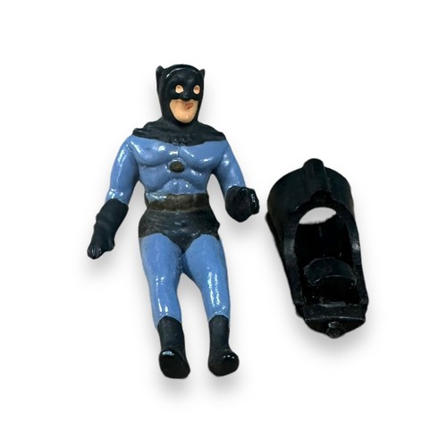 112 - Corgi Batman unboxed trio including Batmobile (2) No. 267 with early red Bat logo hubs, Batman (2) a... 