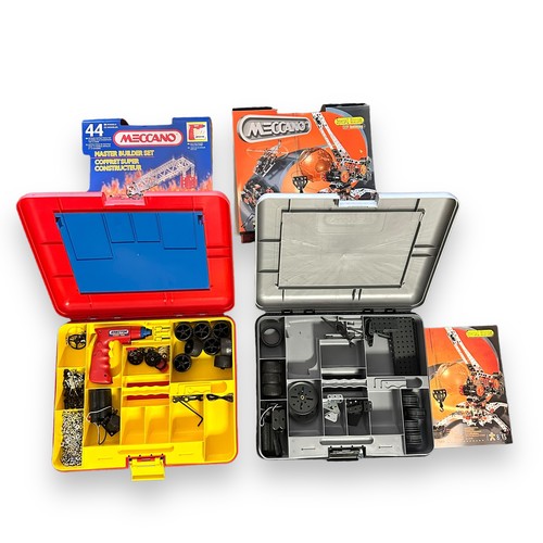 499 - Meccano (France) pair of Special Edition motorised sets, with Master Builder including Power Tool (m... 