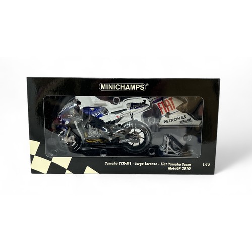 329 - Minichamps 1/12th scale Yamaha YZR-M1 2010 J Lorenzo No. 122 103099, generally excellent in excellen... 