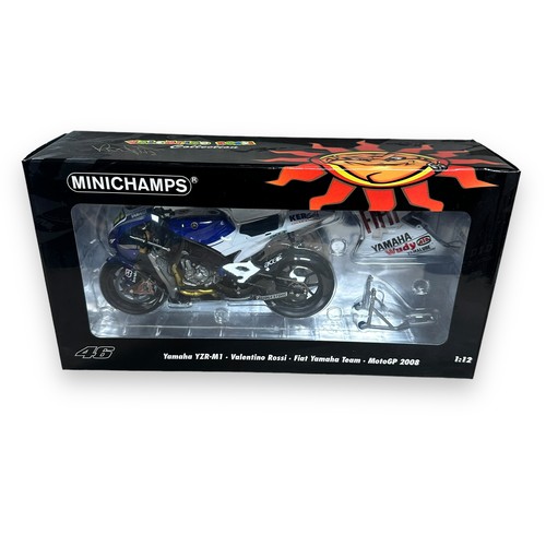 338 - Minichamps 1/12th scale Yamaha YZR-M1 2008 Rossi No. 122 083046, generally excellent in excellent wi... 