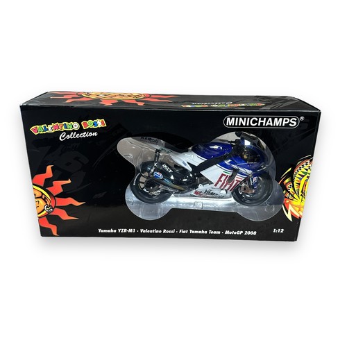 338 - Minichamps 1/12th scale Yamaha YZR-M1 2008 Rossi No. 122 083046, generally excellent in excellent wi... 