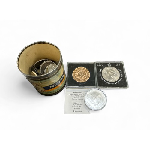 330 - World coin collection, mainly 20th Century, in mixed condition with good GB silver half crowns, flor... 