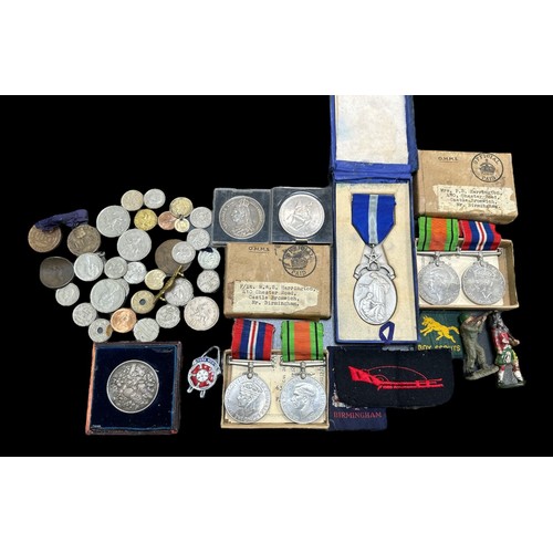 29 - Second World War – Two sets of Second World War medal pairs in Official Paid boxes with papers. Plus... 