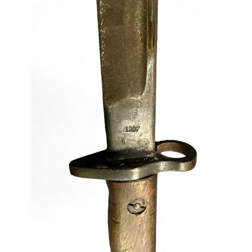 84A - British 1907 pattern bayonet, with scabbard, standard slab wooden grips, secured by two screw, plus ... 