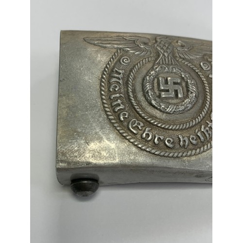 123 - German Third Reich SS belt buckle, rope behind eagle design. Marked to reverse for R.Z.M. M34/2.