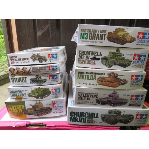 92 - Tamiya 1/35th scale WW2 British unmade kits, generally excellent in good plus boxes, with Churchill ... 