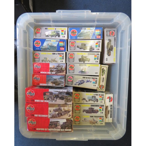 77 - Airfix 1/76th-1/72nd scale Military Vehicle unmade kits, generally excellent in good plus boxes, ran... 