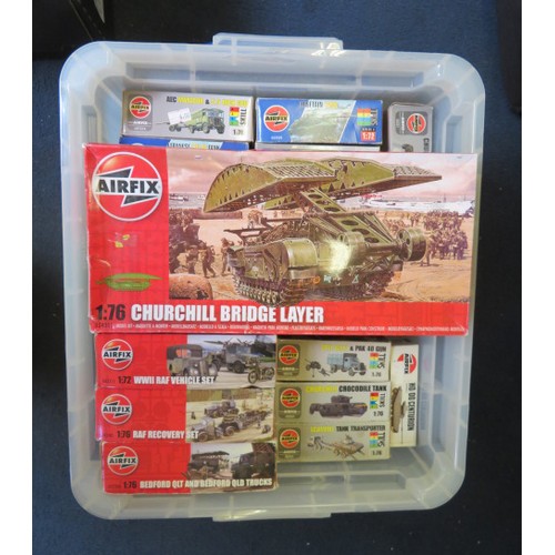 77 - Airfix 1/76th-1/72nd scale Military Vehicle unmade kits, generally excellent in good plus boxes, ran... 