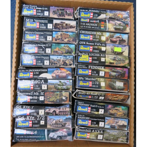 123 - Revell 1/72nd-1/76th scale unmade kits, with a range of military vehicles WW2 to Modern, generally e... 