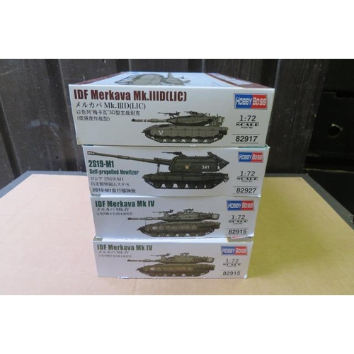 137 - Hobby Boss 1/72nd scale unmade kits, with IDF Merkava Nos. 82915 (2) and 82917, plus 2S19-M1 Self-pr... 