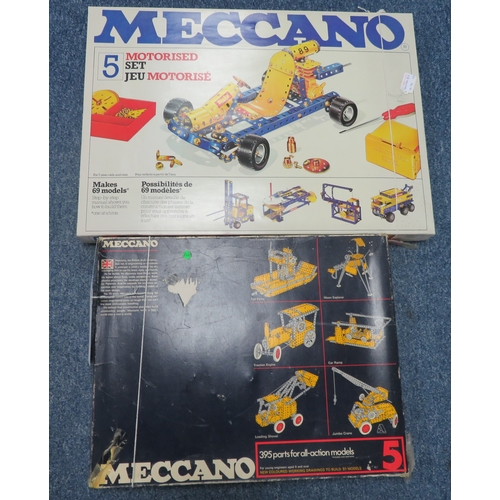 50 - 1970s Meccano No.5 and Motorised No.5 sets, with instruction booklets, generally excellent to good p... 