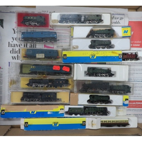 22 - N gauge locomotives including LMS black 5041, GWR green 6998 Burton Agnes Hall, LMS black 4547, tank... 