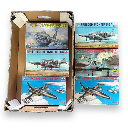 143 - Esci 1/72nd scale jet aircraft unmade kits, generally excellent in good plus boxes, some duplication... 