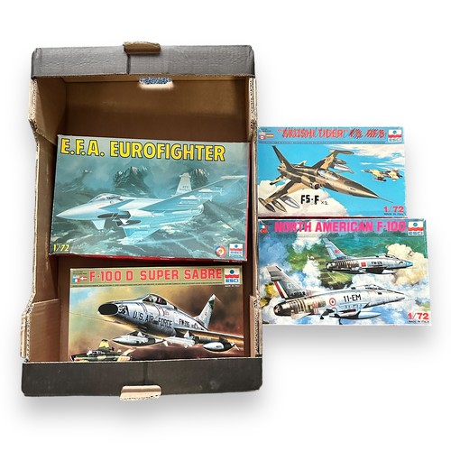 143 - Esci 1/72nd scale jet aircraft unmade kits, generally excellent in good plus boxes, some duplication... 