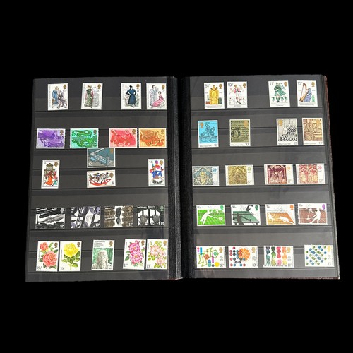 169 - Great Britain QEII miscellaneous collection in five binders/albums to include; GB covers, GB QEII 70... 