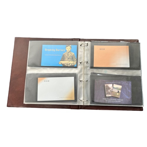 139 - Prestige Booklets, extensive QEII Decimal Prestige Booklet collection in binder, face value £480.