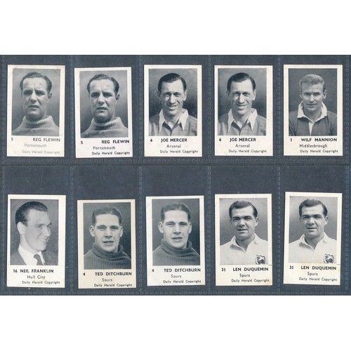 379 - Daily Herald Sports Stars 1954, loose footballer cards and album, Liverpool, Arsenal, Manchester Uni... 