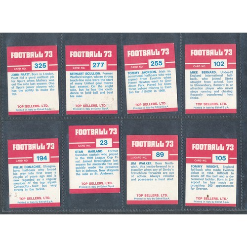 422 - TOP SELLERS (PANINI) and WILLIAMS FORLAG soccer cards, Bobby Moore, George Best etc. Mixed condition... 