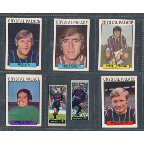 401 - CRYSTAL PALACE gum cards collection, A&BC Gum, Top Trumps - with data change variations; mostly clea... 