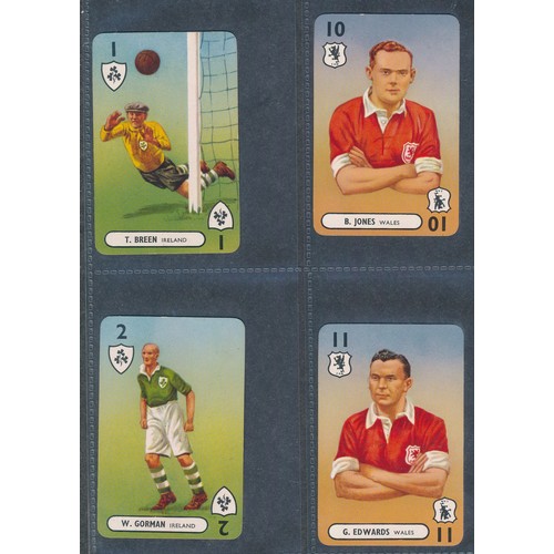 402 - CIBELES & CASERA 1966 & 1970 rare variations of England FHER FKS soccer stars cards from Spain; also... 