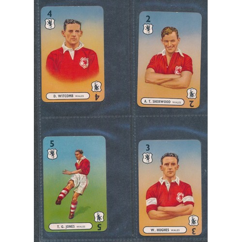 402 - CIBELES & CASERA 1966 & 1970 rare variations of England FHER FKS soccer stars cards from Spain; also... 