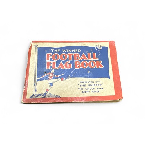 426 - SKIPPER, DIXIE DEAN, MATT BUSBY rookie card 1934 and full set of Winner Football Flags cards, with a... 