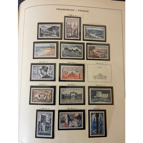 33 - France 1877-1957 M and U collection in Schaubek album, including commemorative and definitive sets e... 