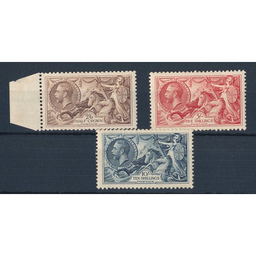 103 - Great Britain, 1934 Re-engraved Seahorses set of three UM, (SG 450-452), Cat. £1000.