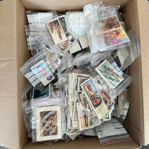 372 - Large collection of cigarette and trade cards, in 5 boxes, with 5 albums and many complete and part ... 