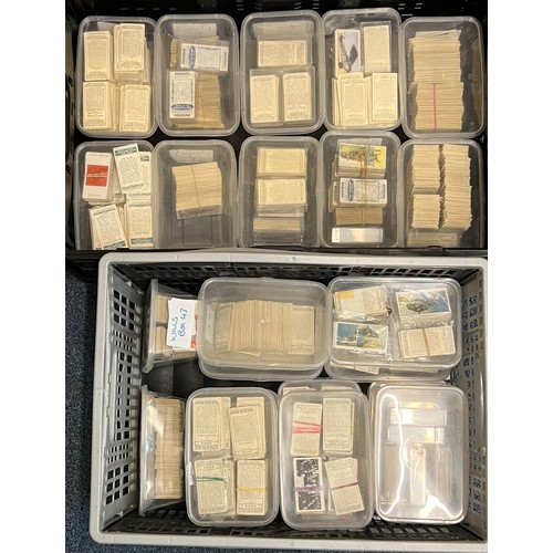 321 - Large Player and Wills collection in two large plastic crates, mainly sorted in banded lots, some in... 