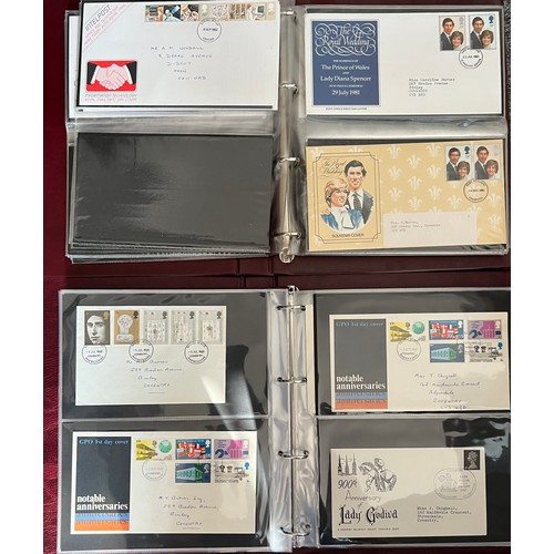 166 - Great Britain FDC`s collection in 5 albums and loose with issues to 2017. Mostly commemoratives with... 