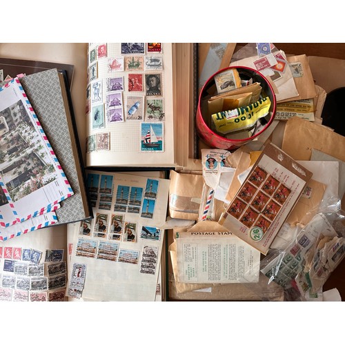 13 - World stamp collection in two albums, stockbook and loose including China , Germany, Canada, New Zea... 