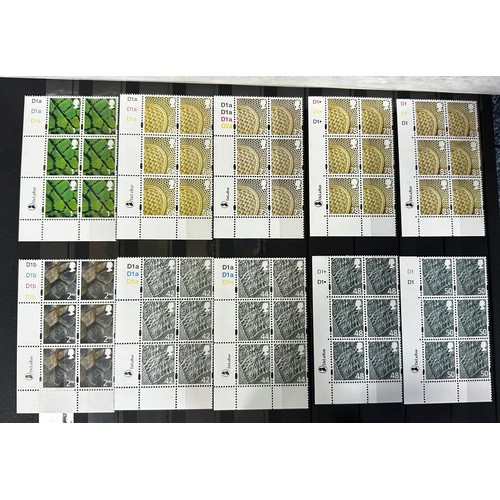 125 - GB. Regionals UM collection in four stockbooks vals to £1.90 incl medium to h/v cylinder blocks of 6... 