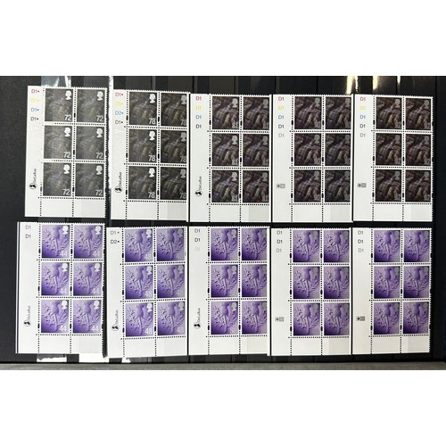 125 - GB. Regionals UM collection in four stockbooks vals to £1.90 incl medium to h/v cylinder blocks of 6... 