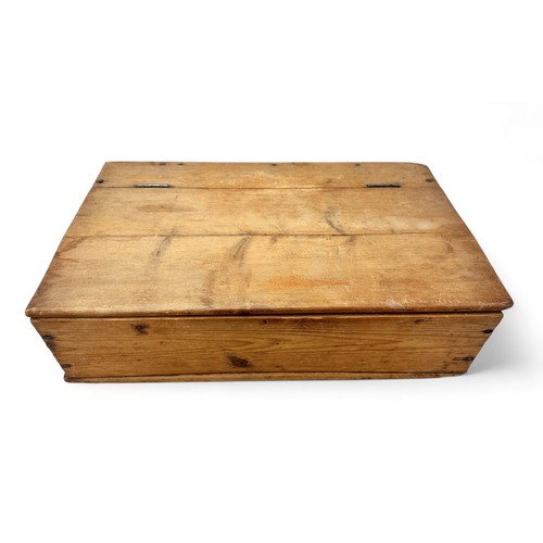 216 - Wooden Teacher's Whisky Box with hinged lid. Inside of lid  impressed into wood The Right Spirit, Te... 