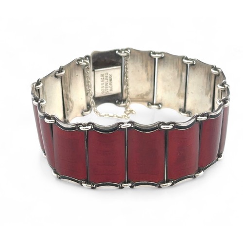 40 - A 1950s Einar Modahl silver and red enamel bracelet. Some scratches to the enamel.