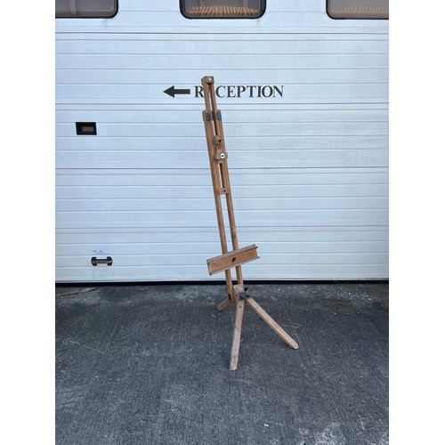 383 - Windsor & Newton wooden standing artists easel. Height approx. 205cm.