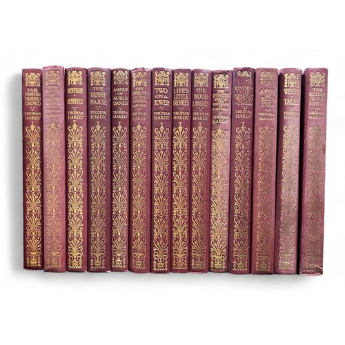 493 - Thomas Hardy, 14 pocket books, gilt titles, published by Macmillan, 1962.