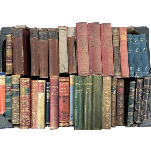 474 - A selection of books from 18th to 20th Century (34), several leather bound, to include Defoe's Works... 