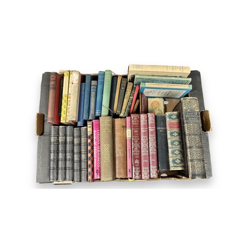 501 - A large selection of Poetry books (40), from 18th to 20th Century, including The Poetical Works of R... 