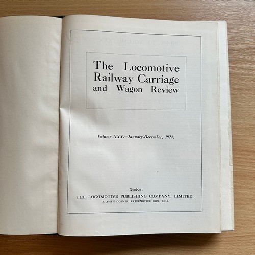 1058 - The Locomotive Magazine, bound copies of The Locomotive Railway Carriage & Wagon Review, dating from... 