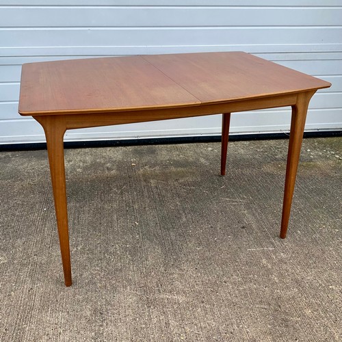 455 - Tom Robertson for A H McIntosh & Co of Kirkaldy – mid century teak extending dining table. Width 159... 