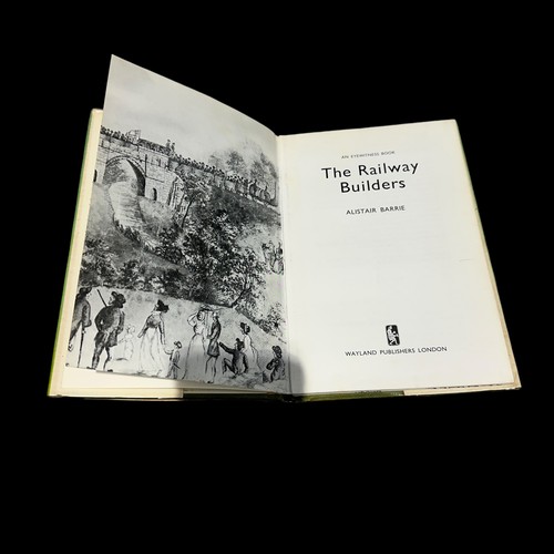 1061 - Collection Of Railway Reference Books. Over 90 books including The Splendour Of Steam by Hamilton El... 