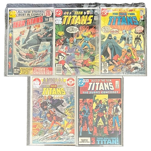 243 - DC Comics Teen Titans to include: Teen Titans  1972 No40: The Teen Titans 1977 No52: The New Teen Ti... 