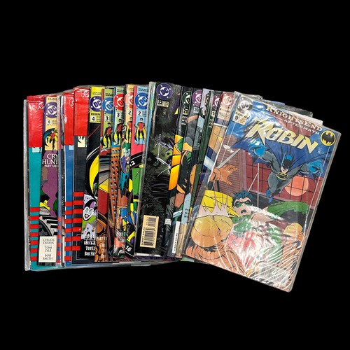 41 - 21x DC Robin Comics. Qty 21