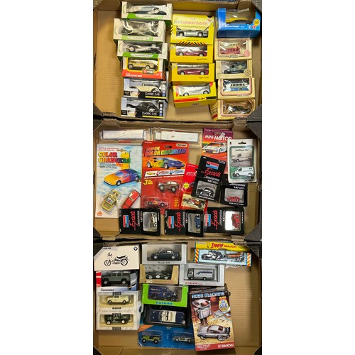 13 - 1980s onwards collection, generally excellent to good plus in good or better boxes, with Minichamps ... 