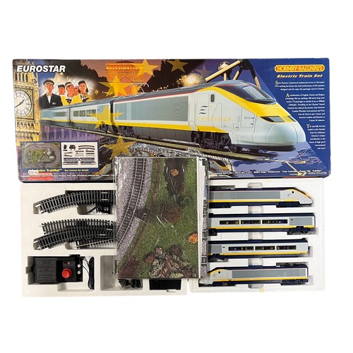 328 - Hornby Eurostar set No. R1013, generally excellent in excellent to good plus box, with Class 373 pow... 