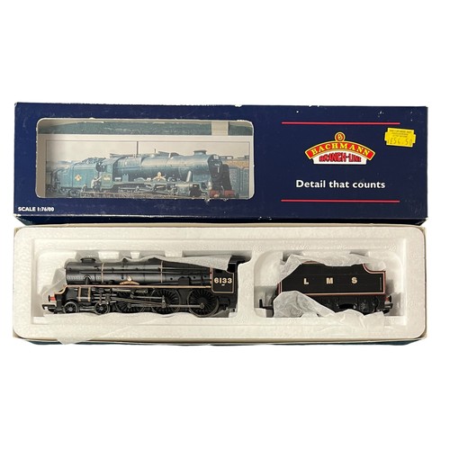 305 - Bachmann LMS lined black 6133 The Green Howards 4-6-0 locomotive and tender No. 31226, generally exc... 